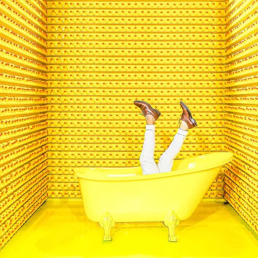 How water cooler chat shapes onboarding experiences